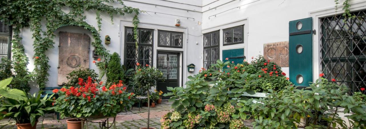 Gaestehaus Deutscher Orden Wien ภายนอก รูปภาพ
